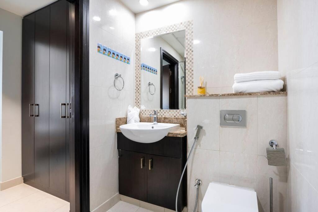 Balqis Residense Palm Jumeirah,Pool, Beach, Top Floor, Full Sea View, Restaurants Dubai Buitenkant foto